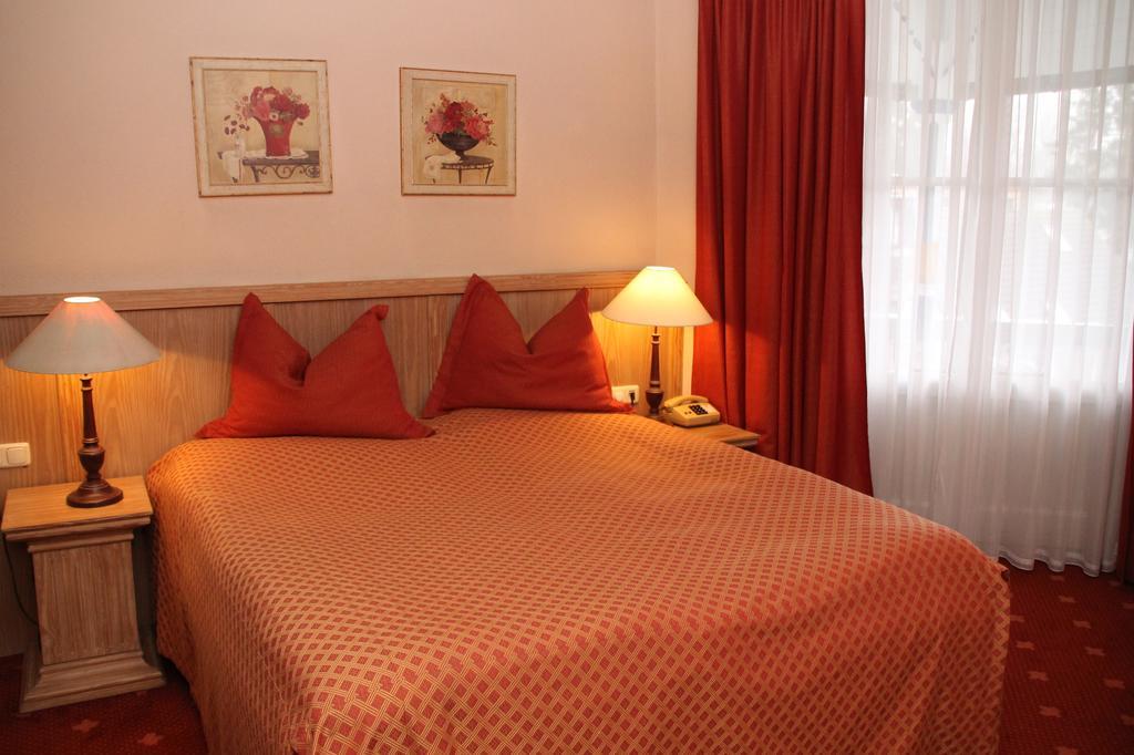 Romantik Im Hotel Villa Roehl Тіммендорфер-Штранд Номер фото